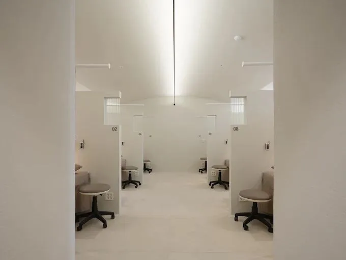 Private treatment booths