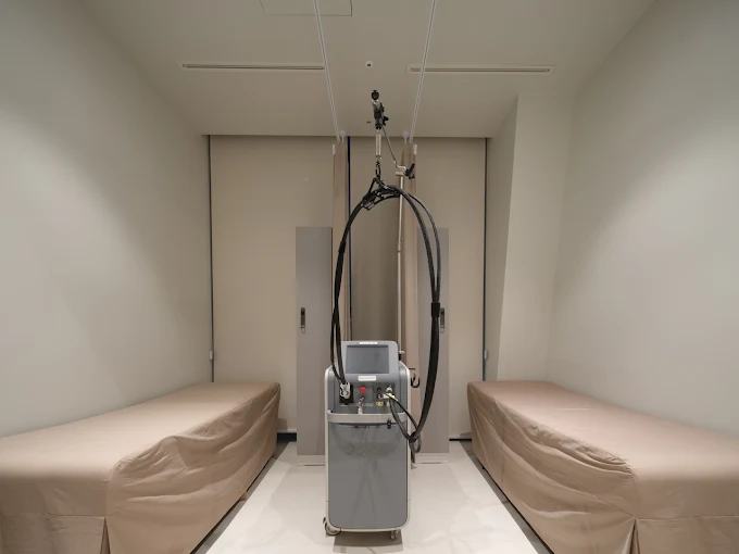 Laser treatment room